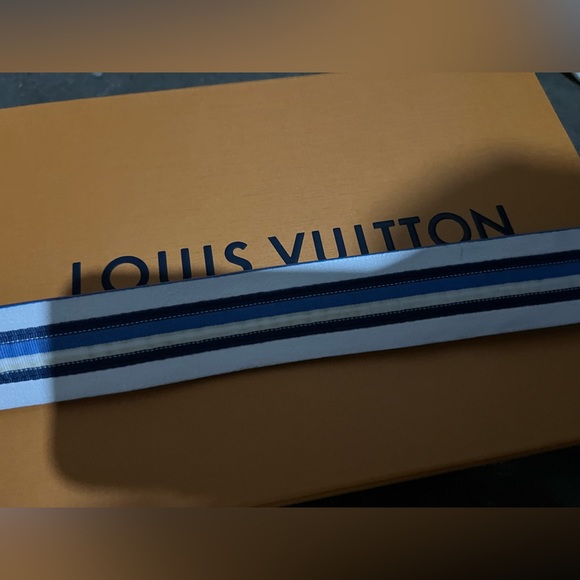 Belt - Picture 5 of 14